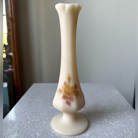 Fenton #9056 DR Chocolate Roses on Cameo Satin Vase Painted Custard Stamped - Picture 1 of 6